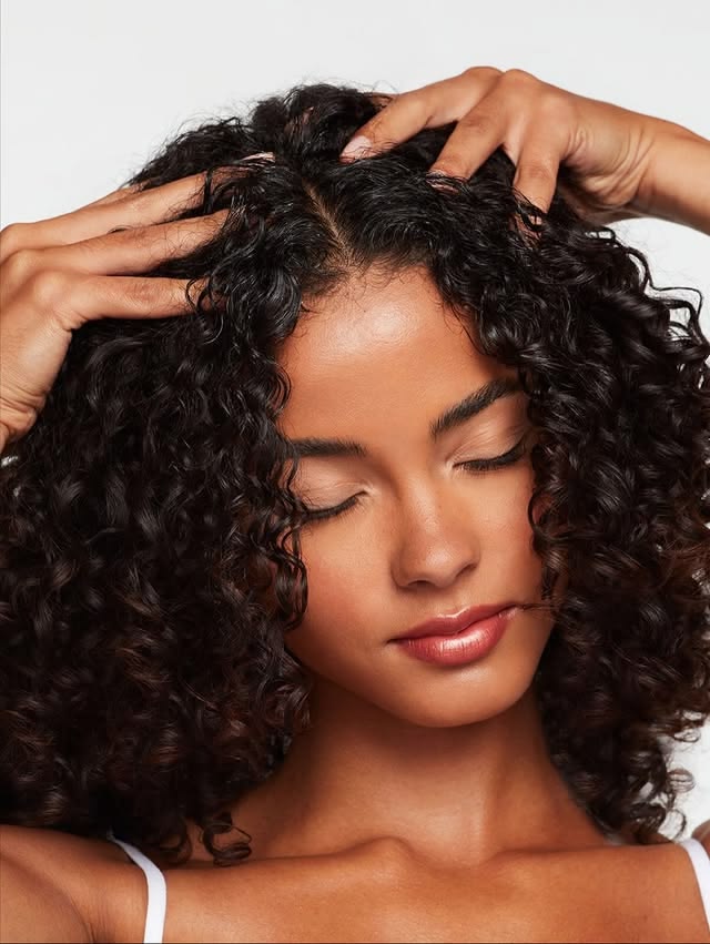 Hidratación Profunda de Rizos — Hair Temple